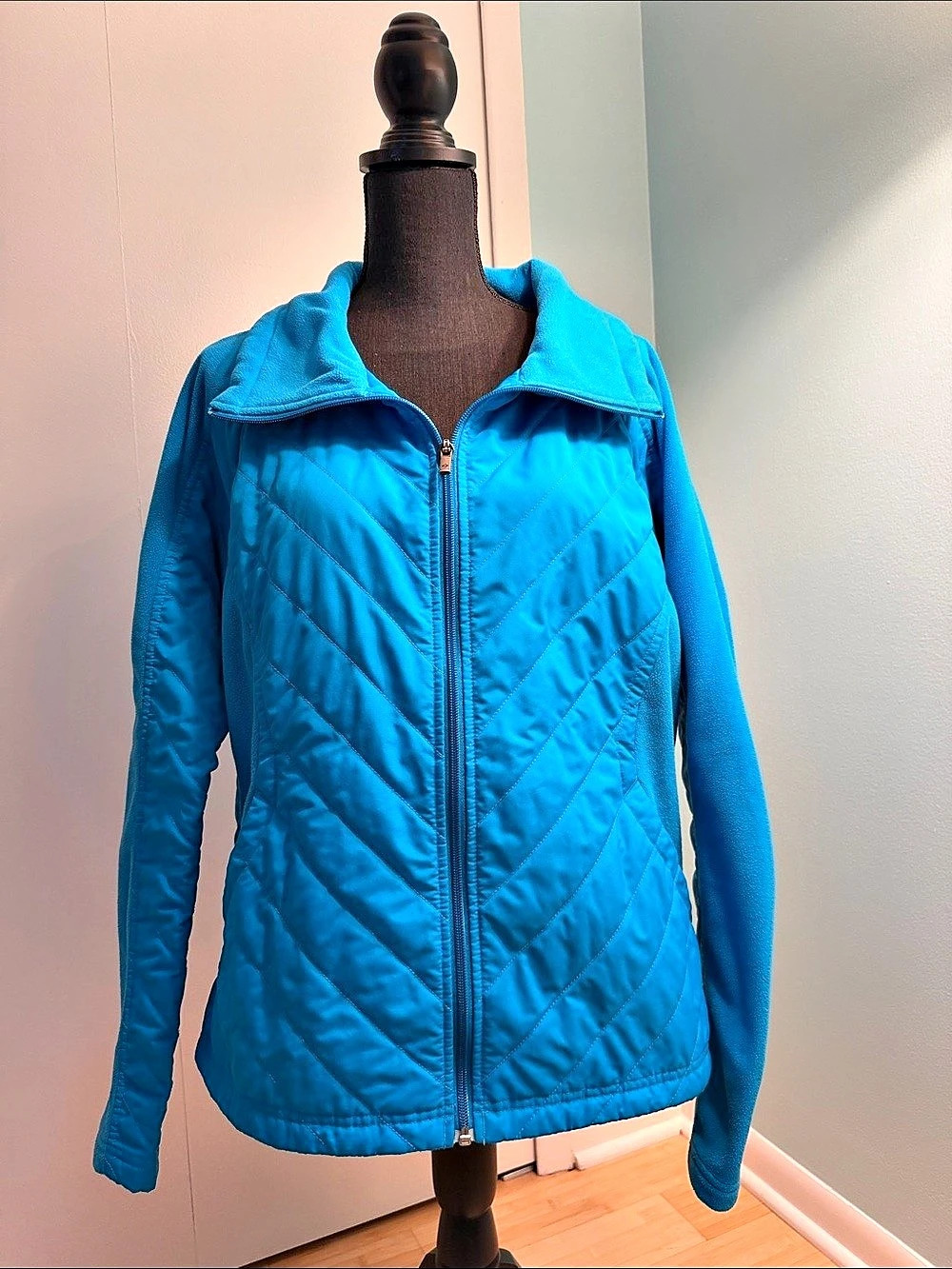 Columbia Quilted Fleece Jacket in Blue XL Like New